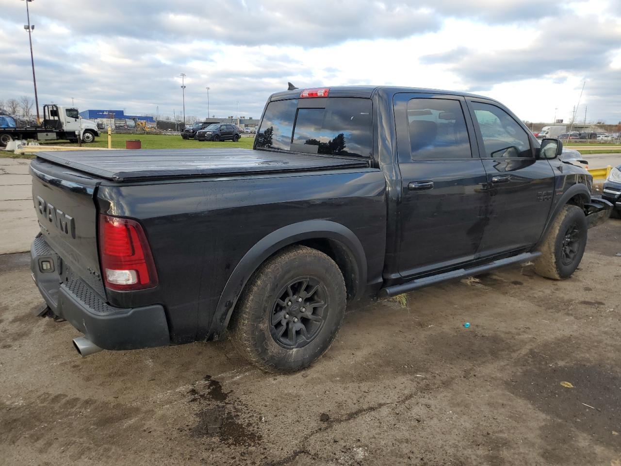 2017 RAM 1500 REBEL - Фото 3