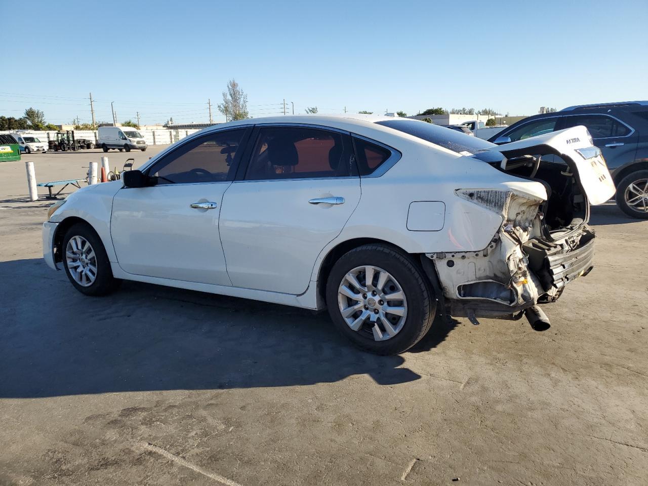 2015 NISSAN ALTIMA 2.5 - Фото 2