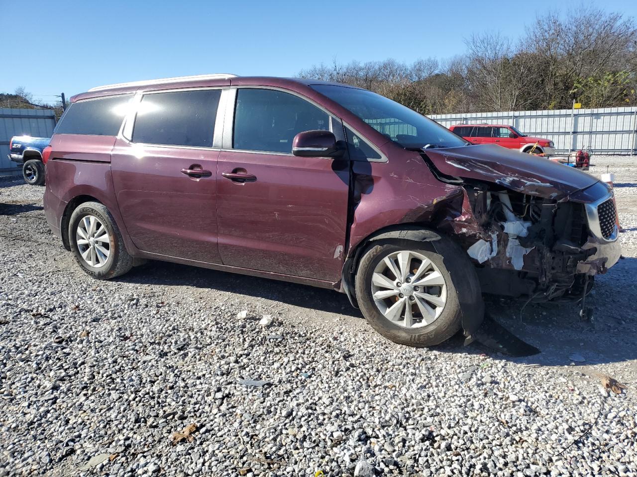 2017 KIA SEDONA LX - Фото 4