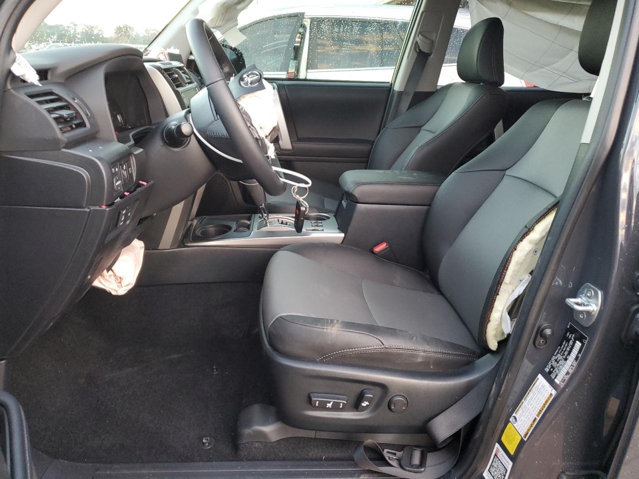 2024 TOYOTA 4RUNNER SR - Image 7
