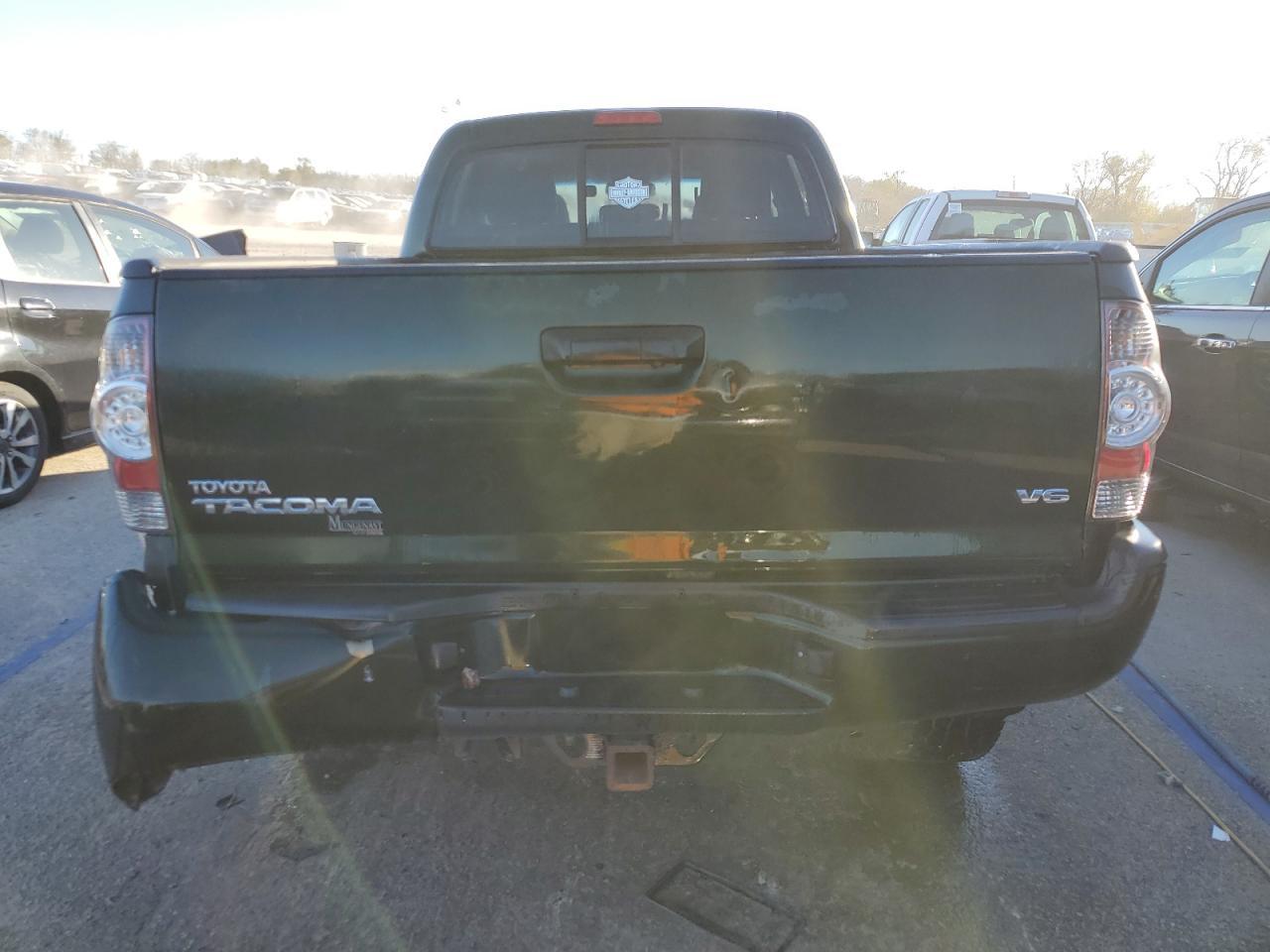 2013 TOYOTA TACOMA DOU - Image 6