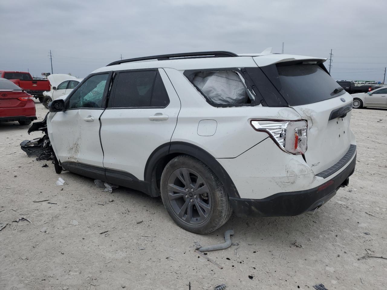 2023 FORD EXPLORER X - Фото 2