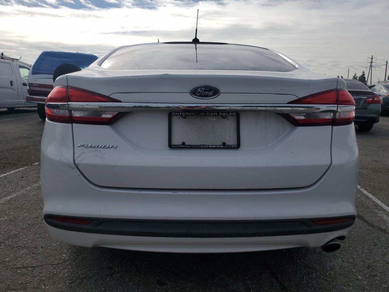 2017 FORD FUSION S - Фото 6