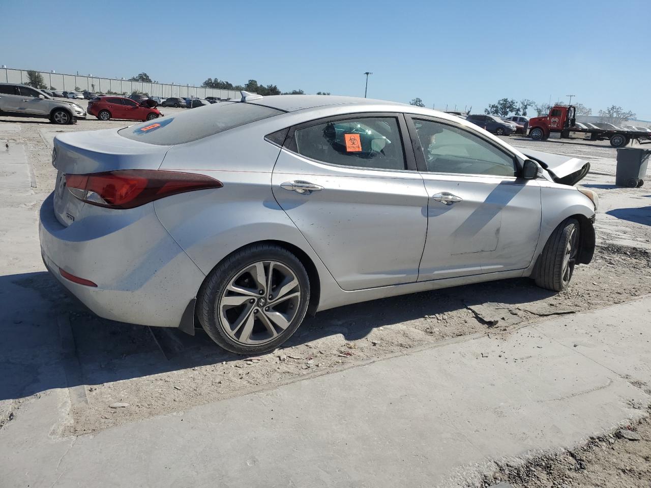 2015 HYUNDAI ELANTRA SE - Image 3