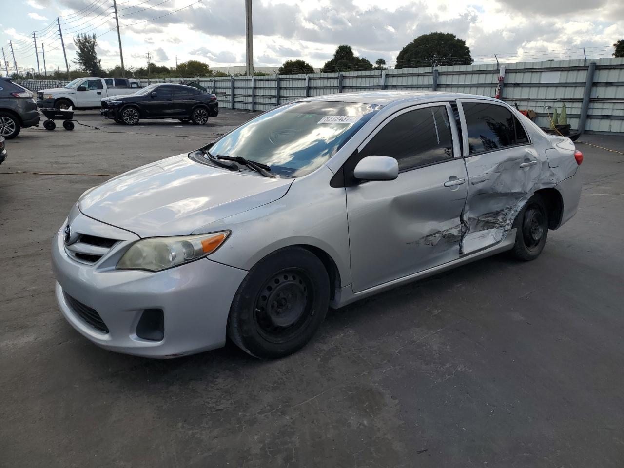 2013 TOYOTA COROLLA BA