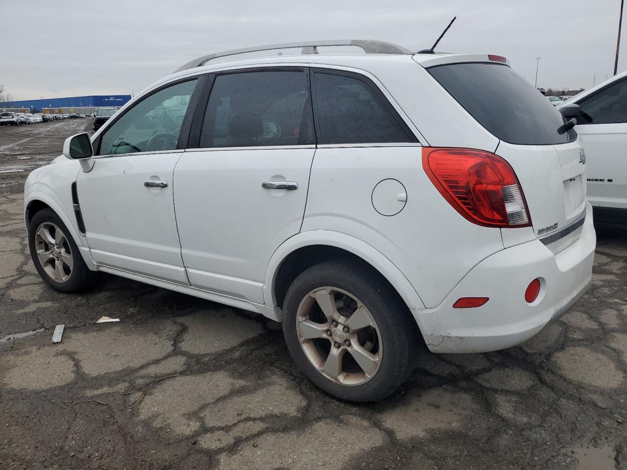 2014 CHEVROLET CAPTIVA LT - Фото 2