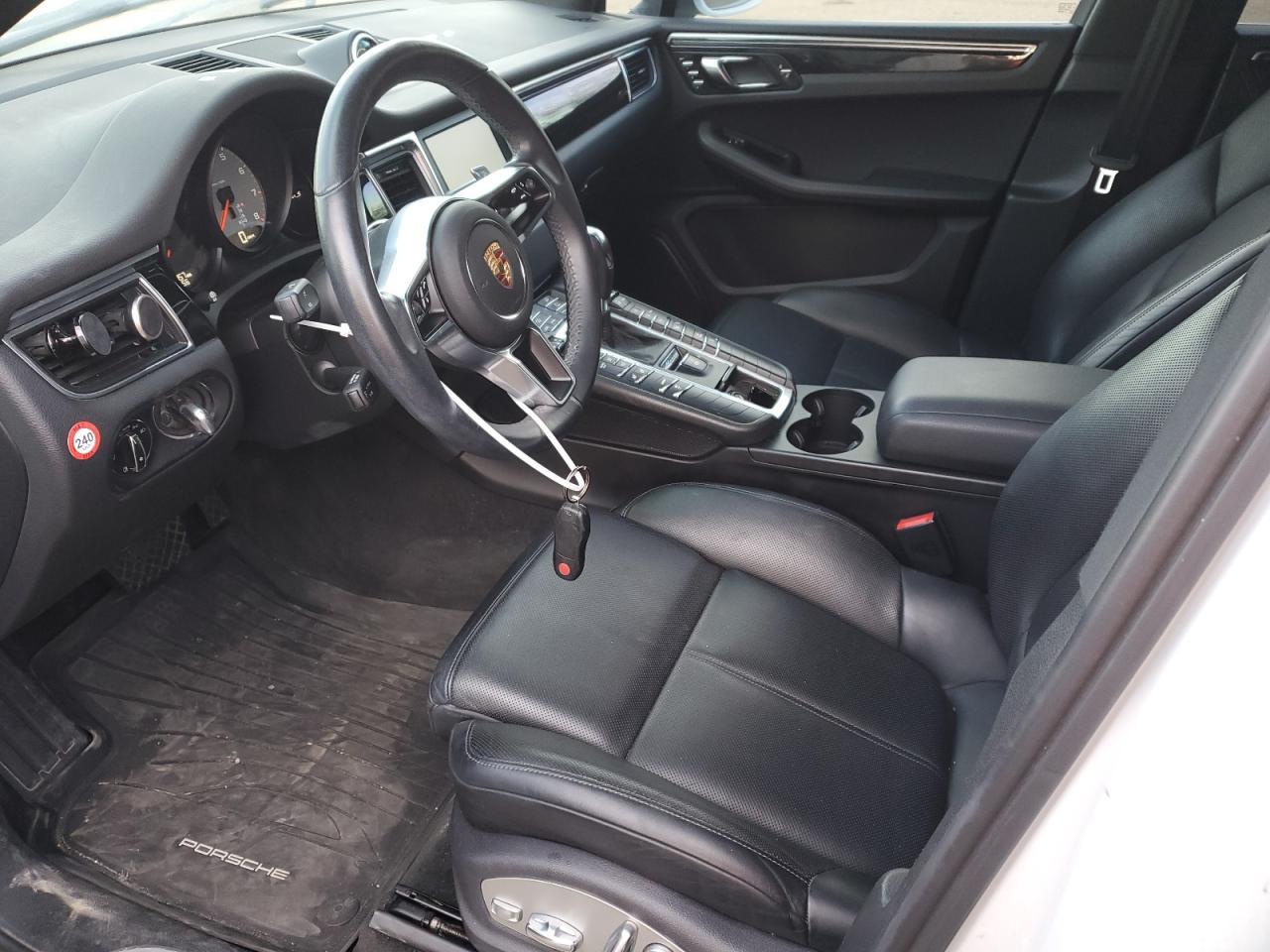 2015 PORSCHE MACAN S - Фото 7