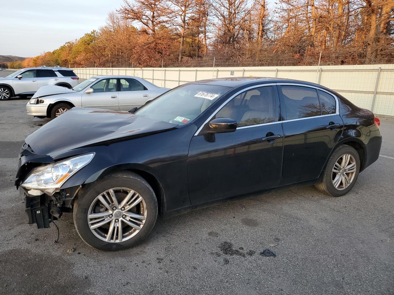 2011 INFINITI G37