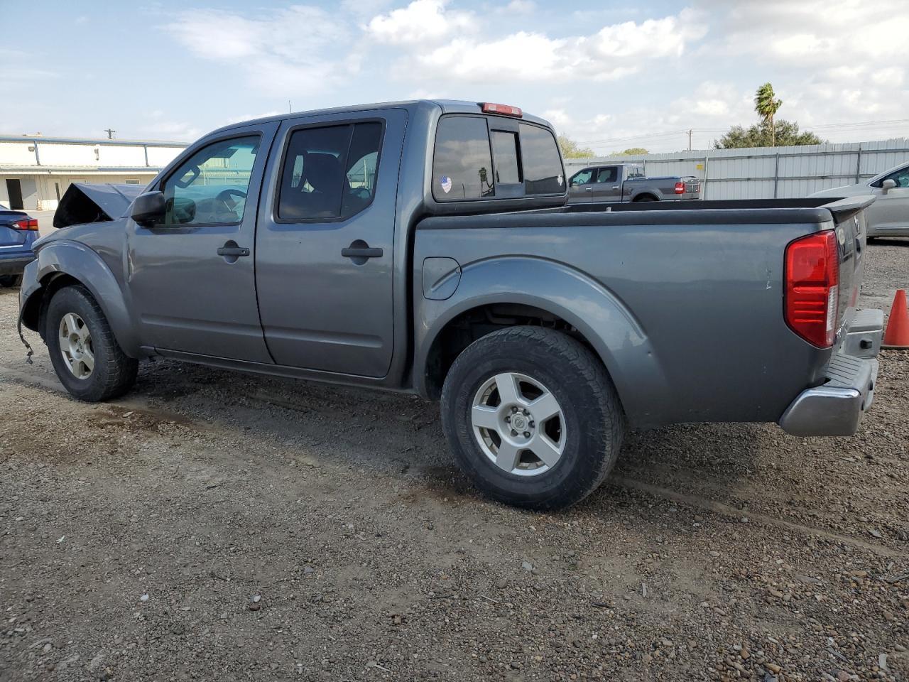2016 NISSAN FRONTIER S - Фото 2