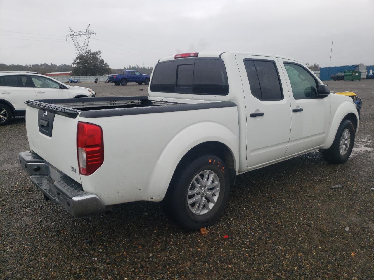 2017 NISSAN FRONTIER S - Image 3