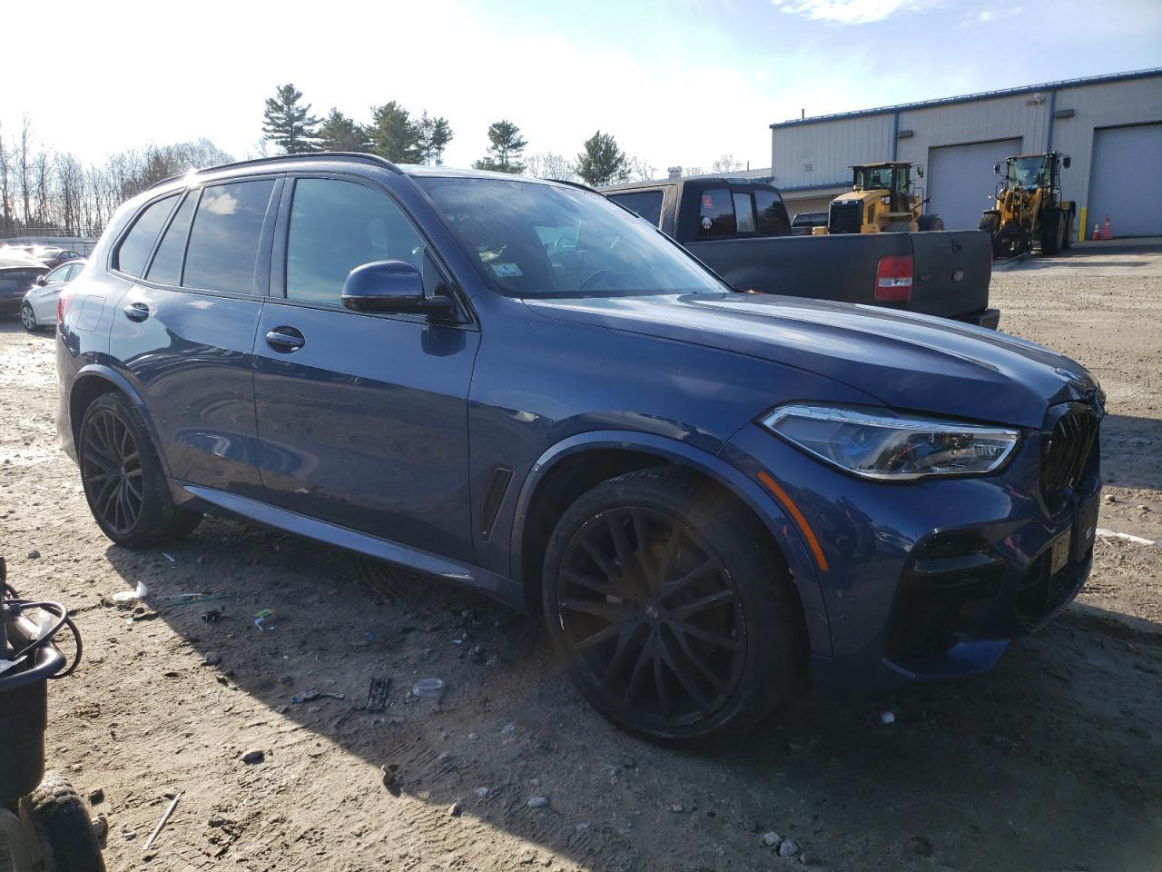 2022 BMW X5 XDRIVE4 - Image 4