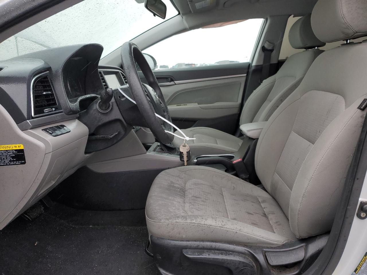 2017 HYUNDAI ELANTRA SE - Фото 7