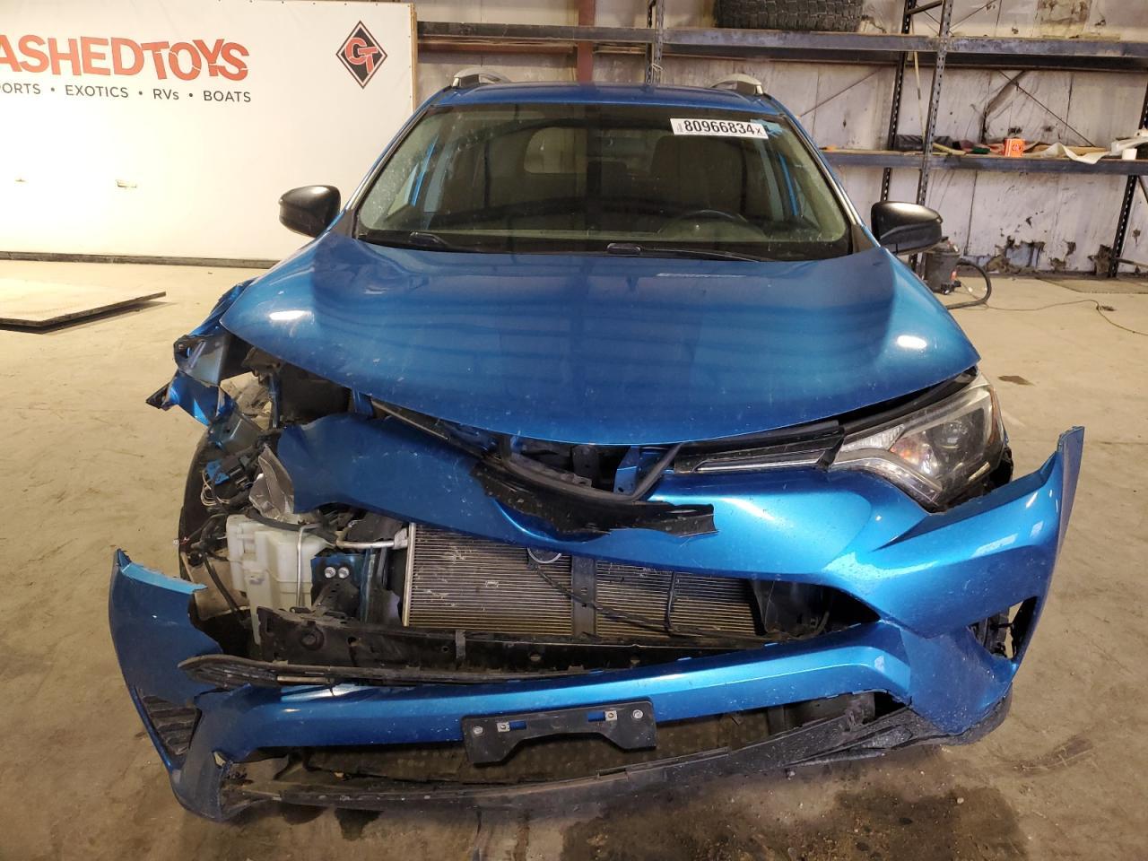 2016 TOYOTA RAV4 LE - Фото 5
