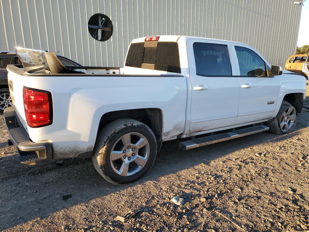 2018 CHEVROLET SILVERADO - Фото 3