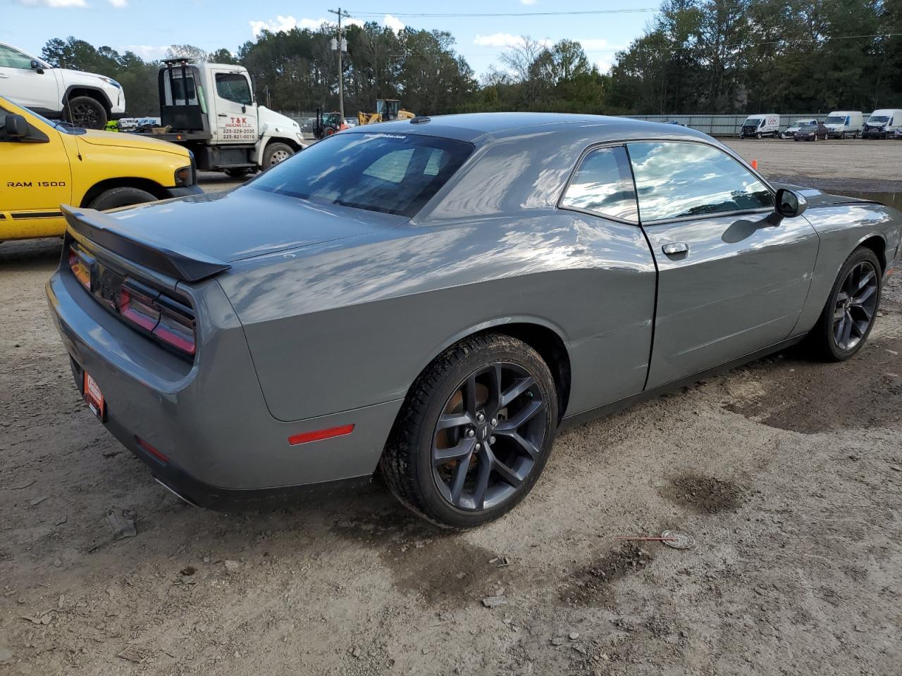 2023 DODGE CHALLENGER - Фото 3