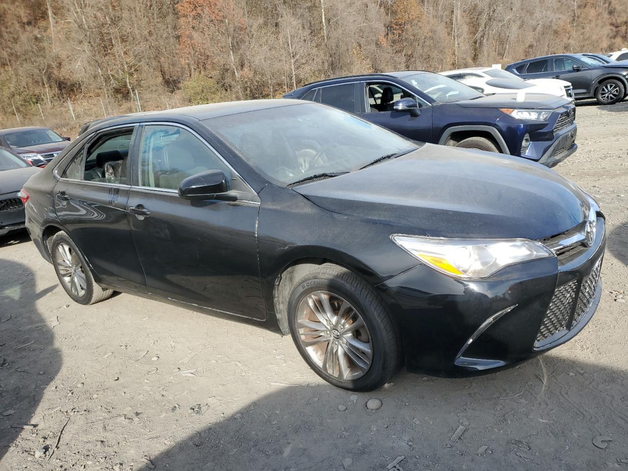 2017 TOYOTA CAMRY LE - Image 4
