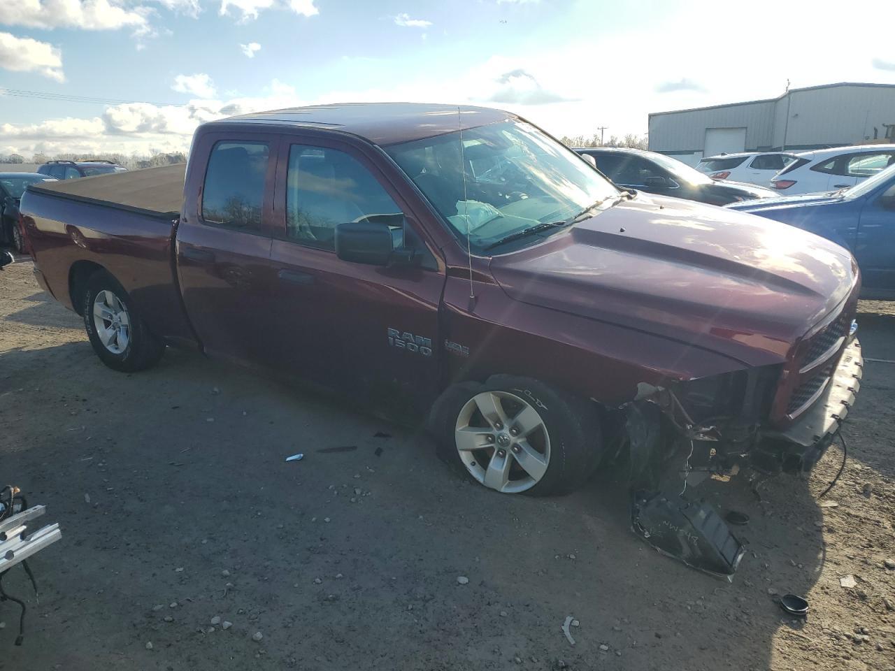 2018 RAM 1500 ST - Image 4