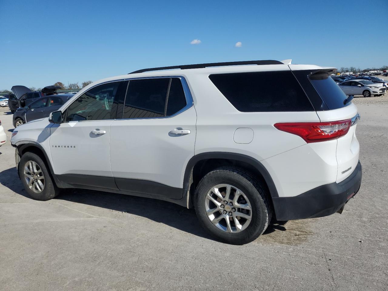 2020 CHEVROLET TRAVERSE L - Image 2