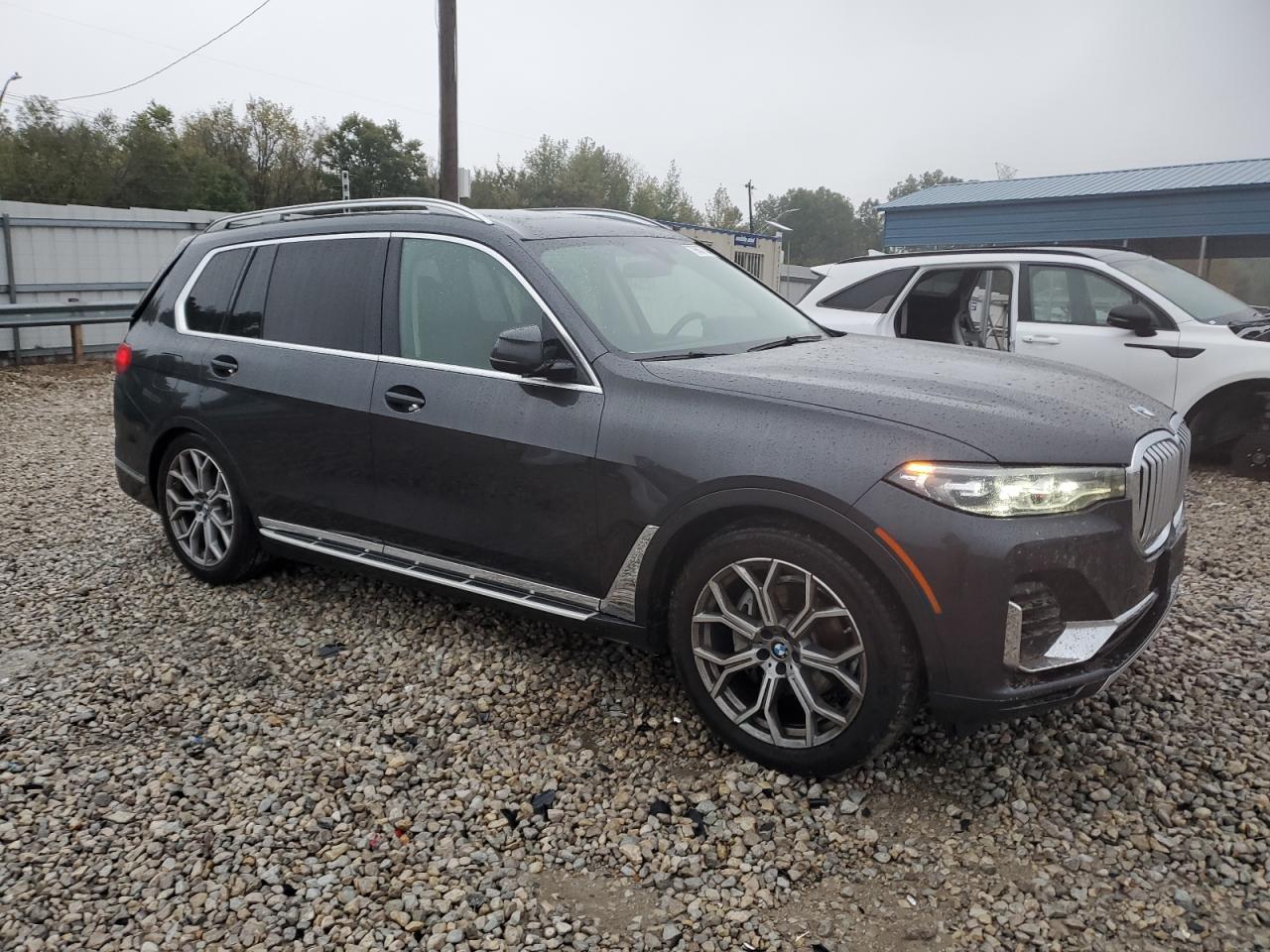 2021 BMW X7 XDRIVE4 - Фото 4
