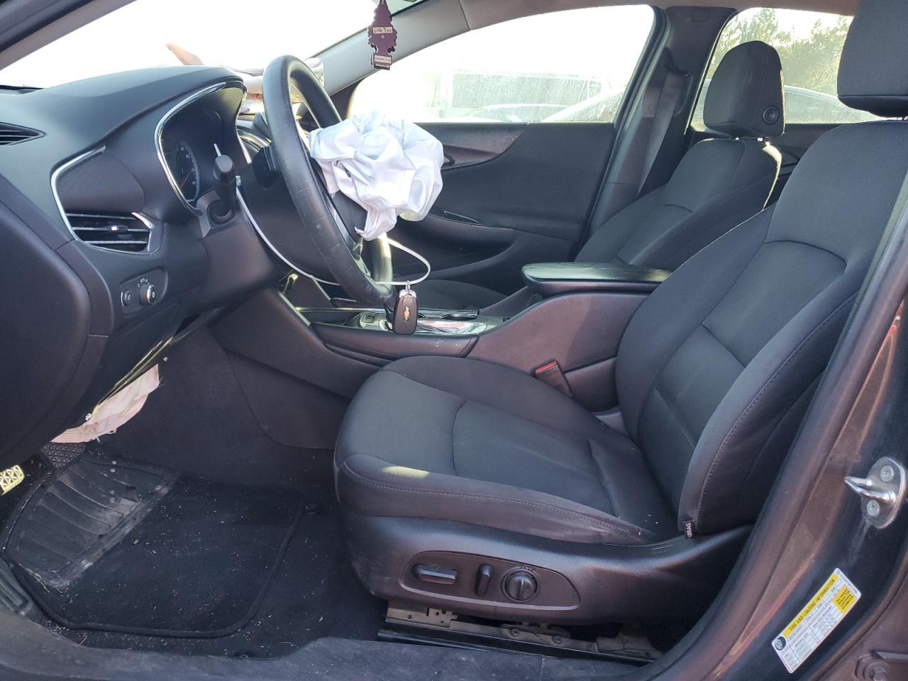 2017 CHEVROLET MALIBU LT - Image 7
