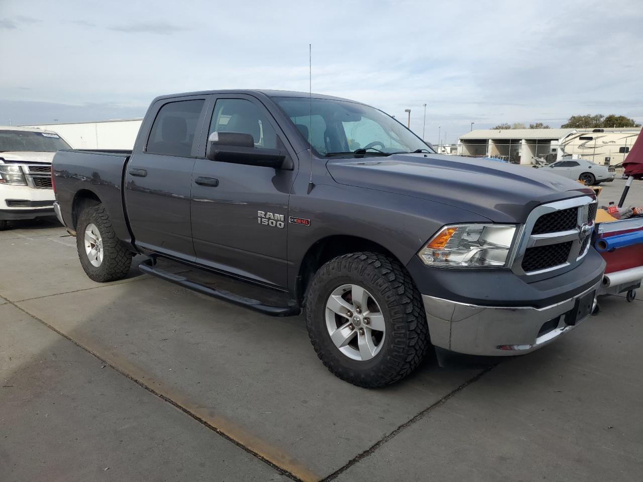 2018 RAM 1500 ST - Image 4