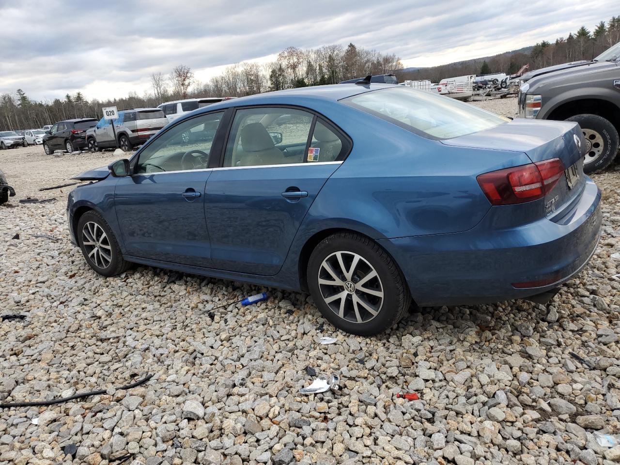 2017 VOLKSWAGEN JETTA SE - Фото 2