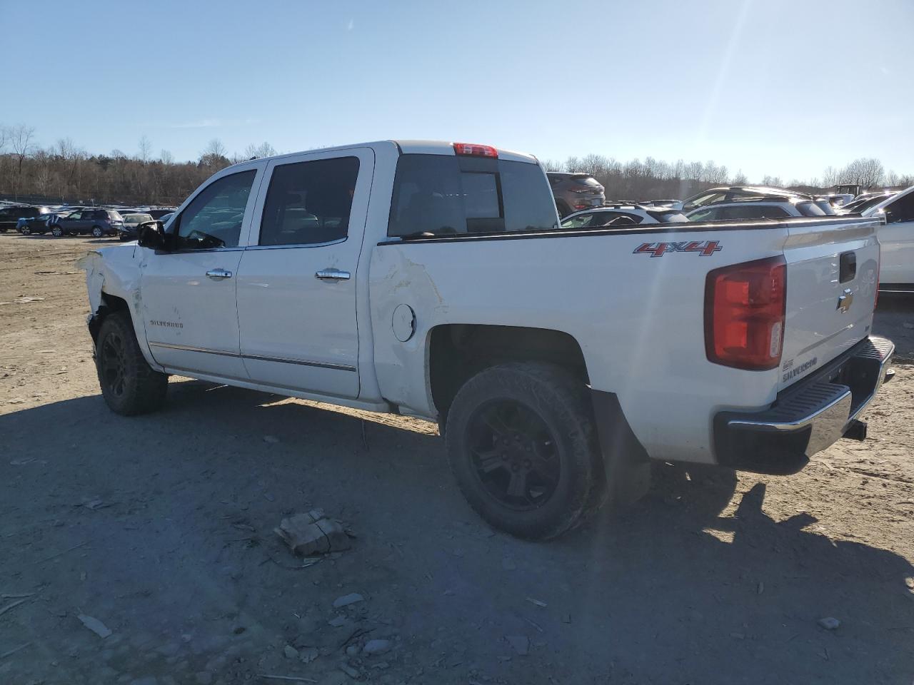 2016 CHEVROLET SILVERADO - Image 2