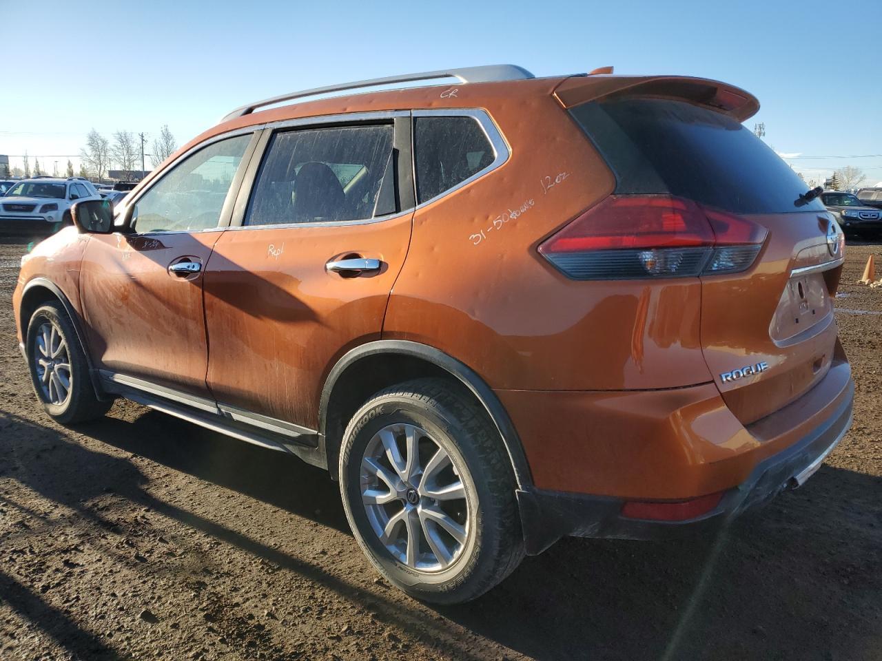 2017 NISSAN ROGUE SV - Image 2