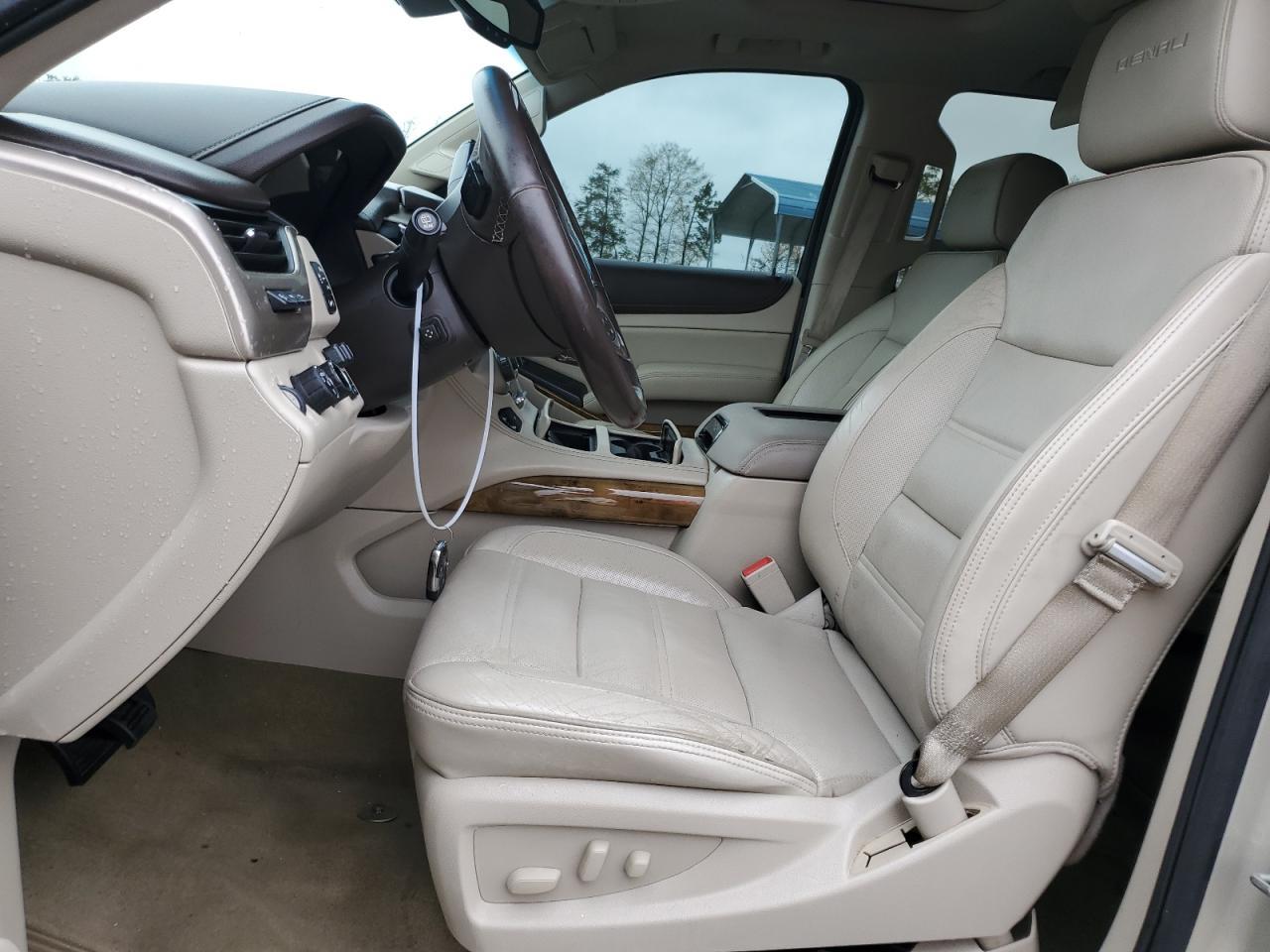 2017 GMC YUKON DENA - Фото 7