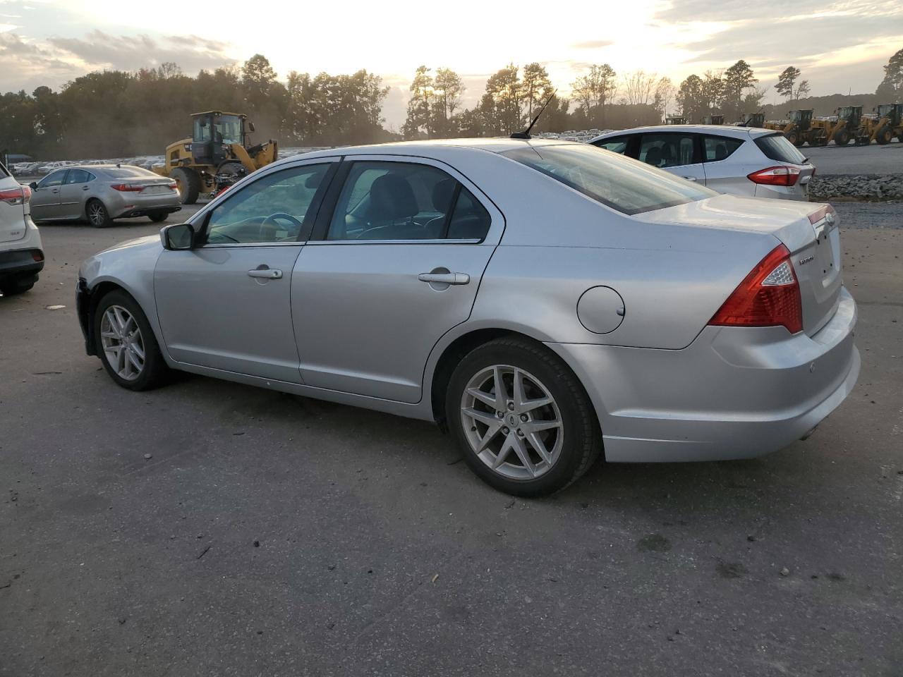 2012 FORD FUSION SEL - Фото 2
