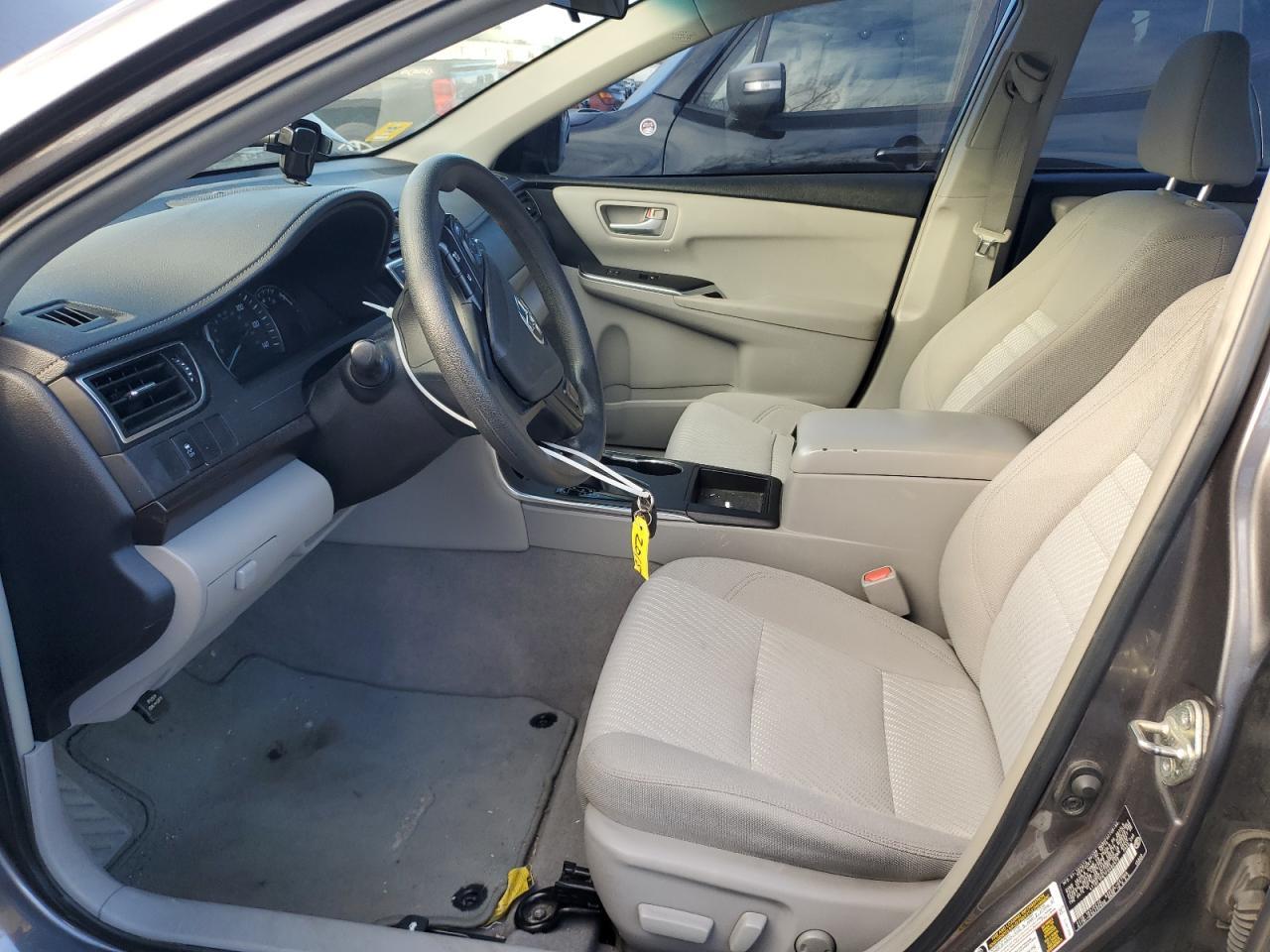 2015 TOYOTA CAMRY LE - Фото 7
