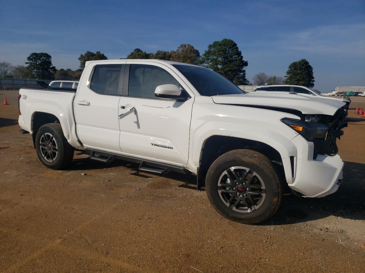 2024 TOYOTA TACOMA DOU - Image 4