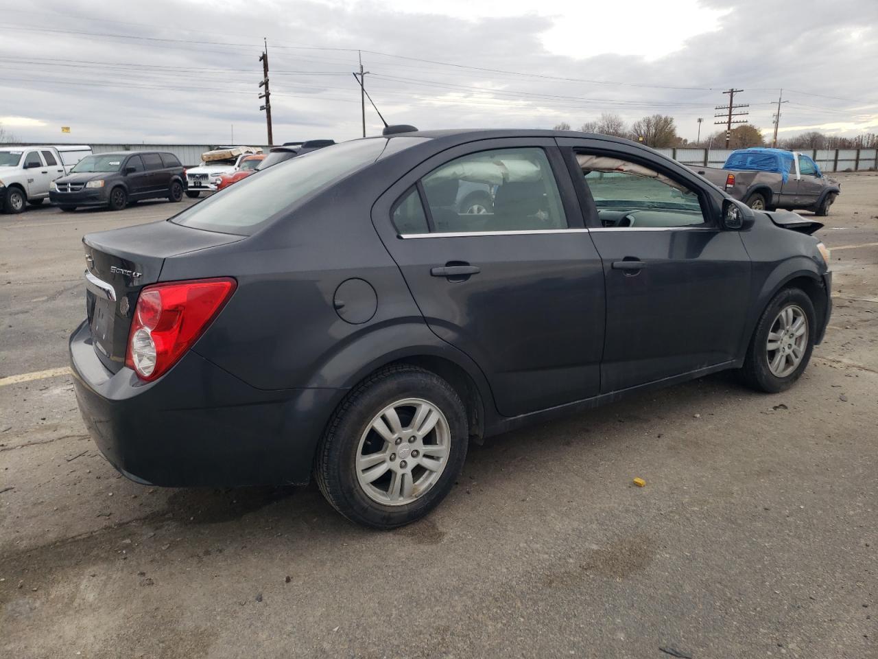 2016 CHEVROLET SONIC LT - Фото 3