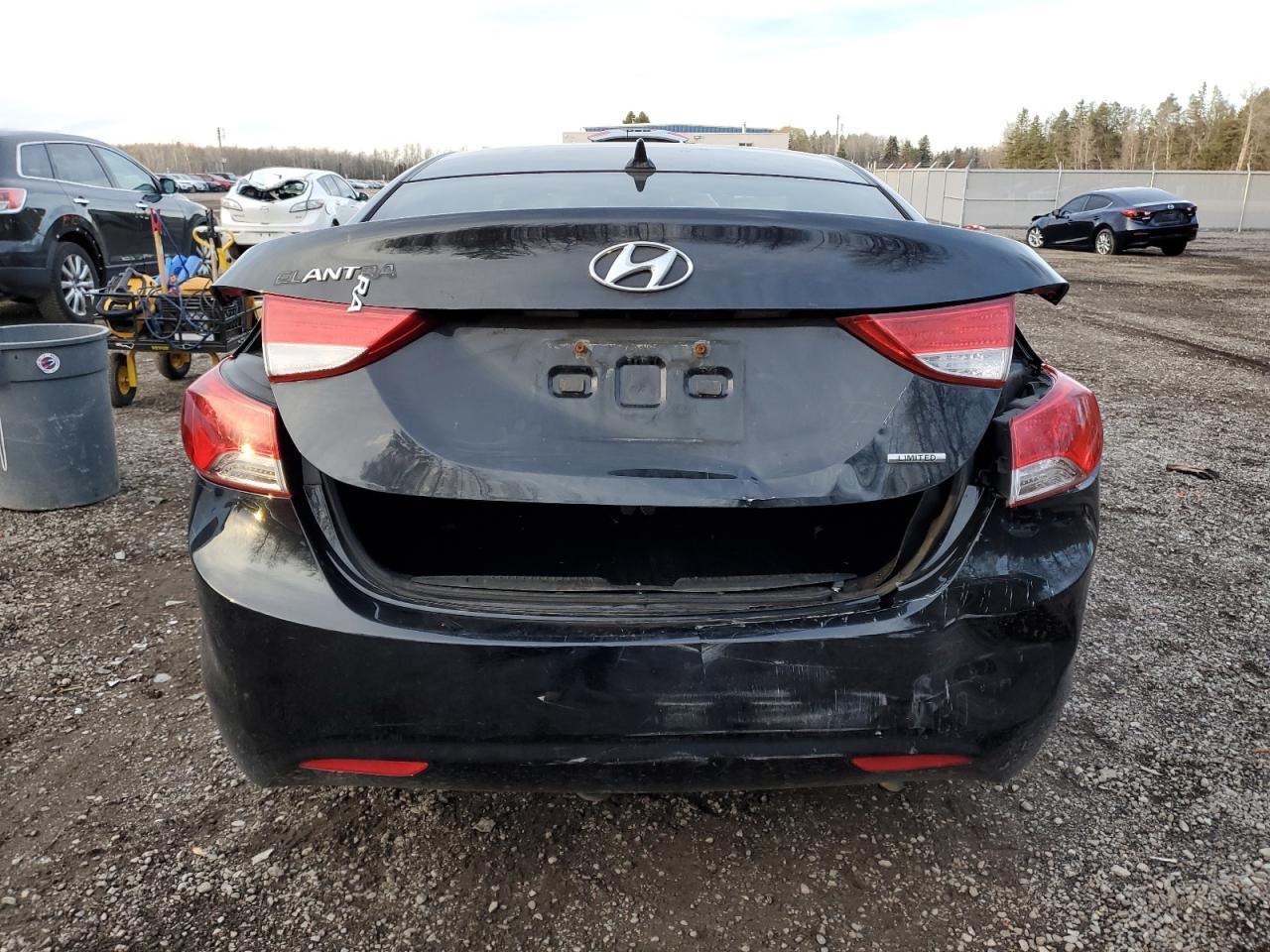 2011 HYUNDAI ELANTRA GL - Image 6