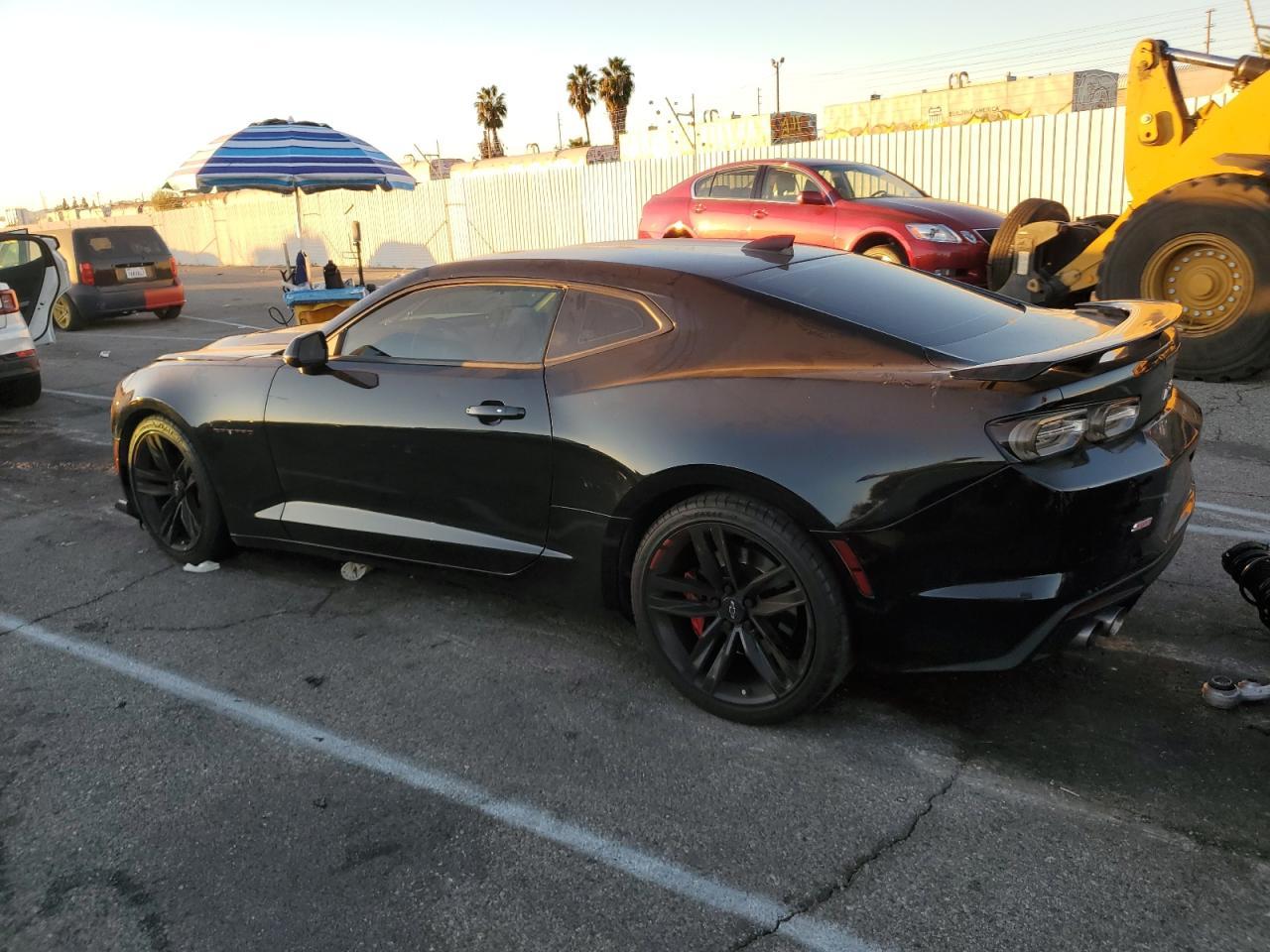 2021 CHEVROLET CAMARO LZ - Image 2
