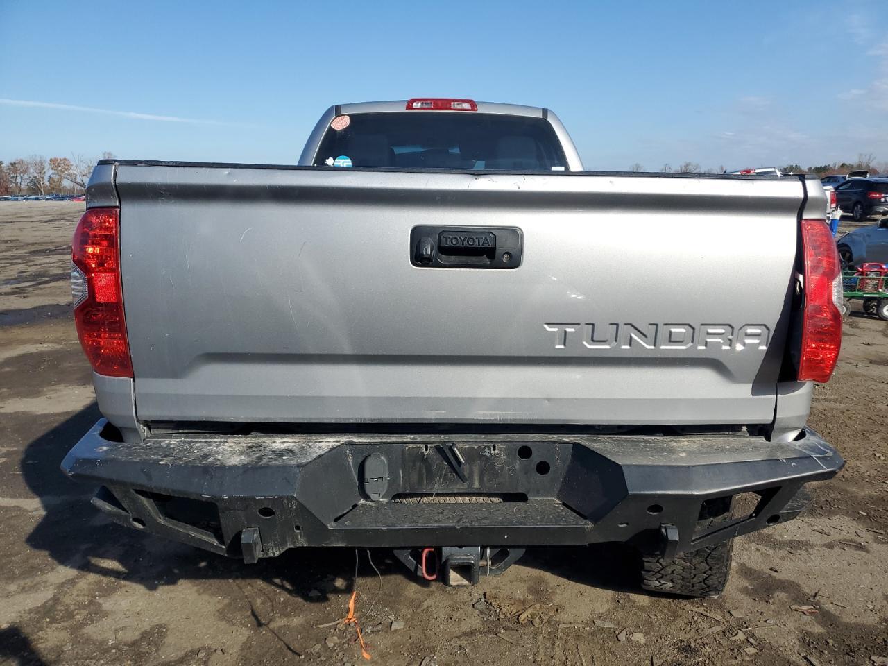 2014 TOYOTA TUNDRA DOU - Image 6