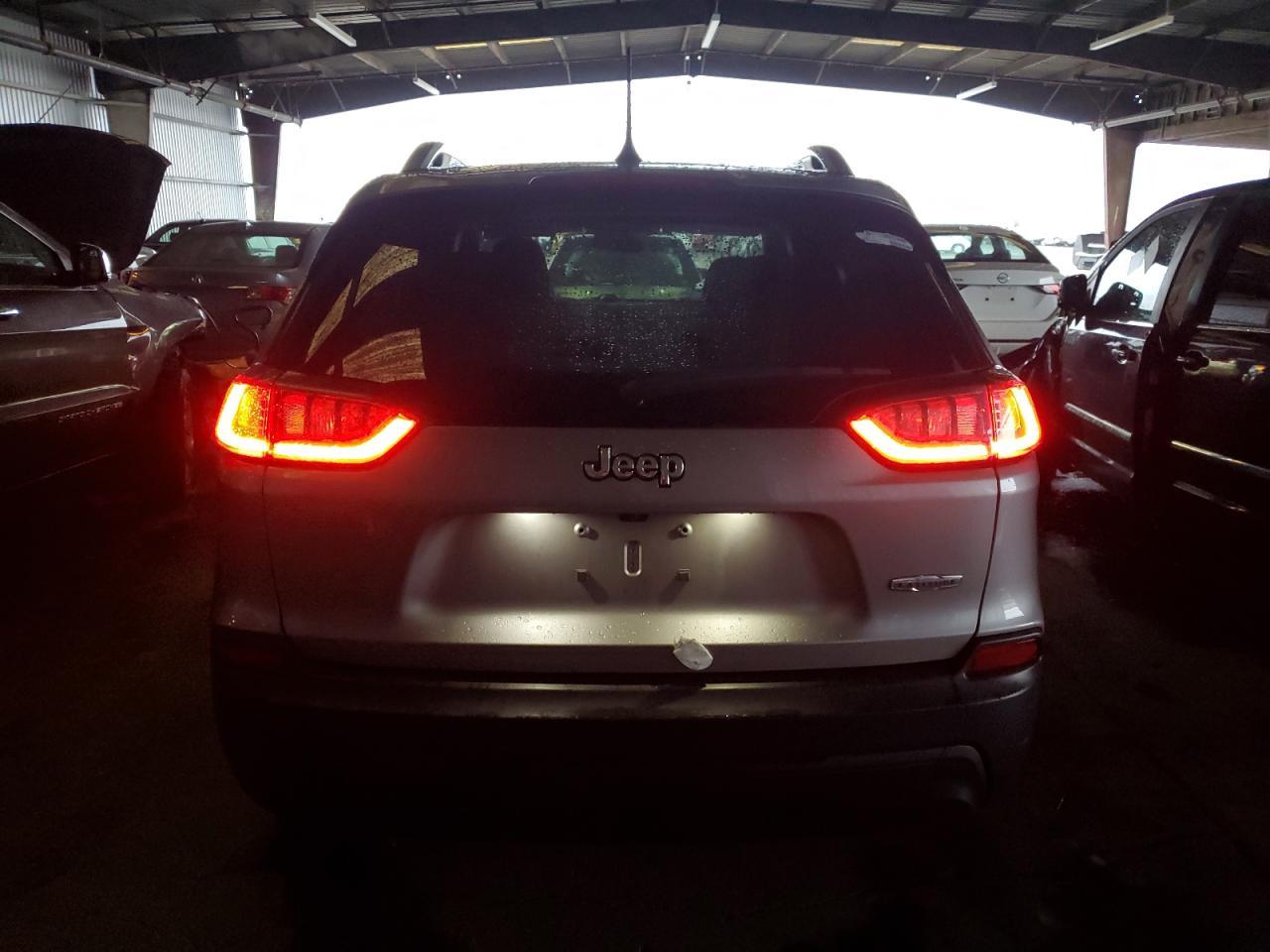 2019 JEEP CHEROKEE L - Image 6