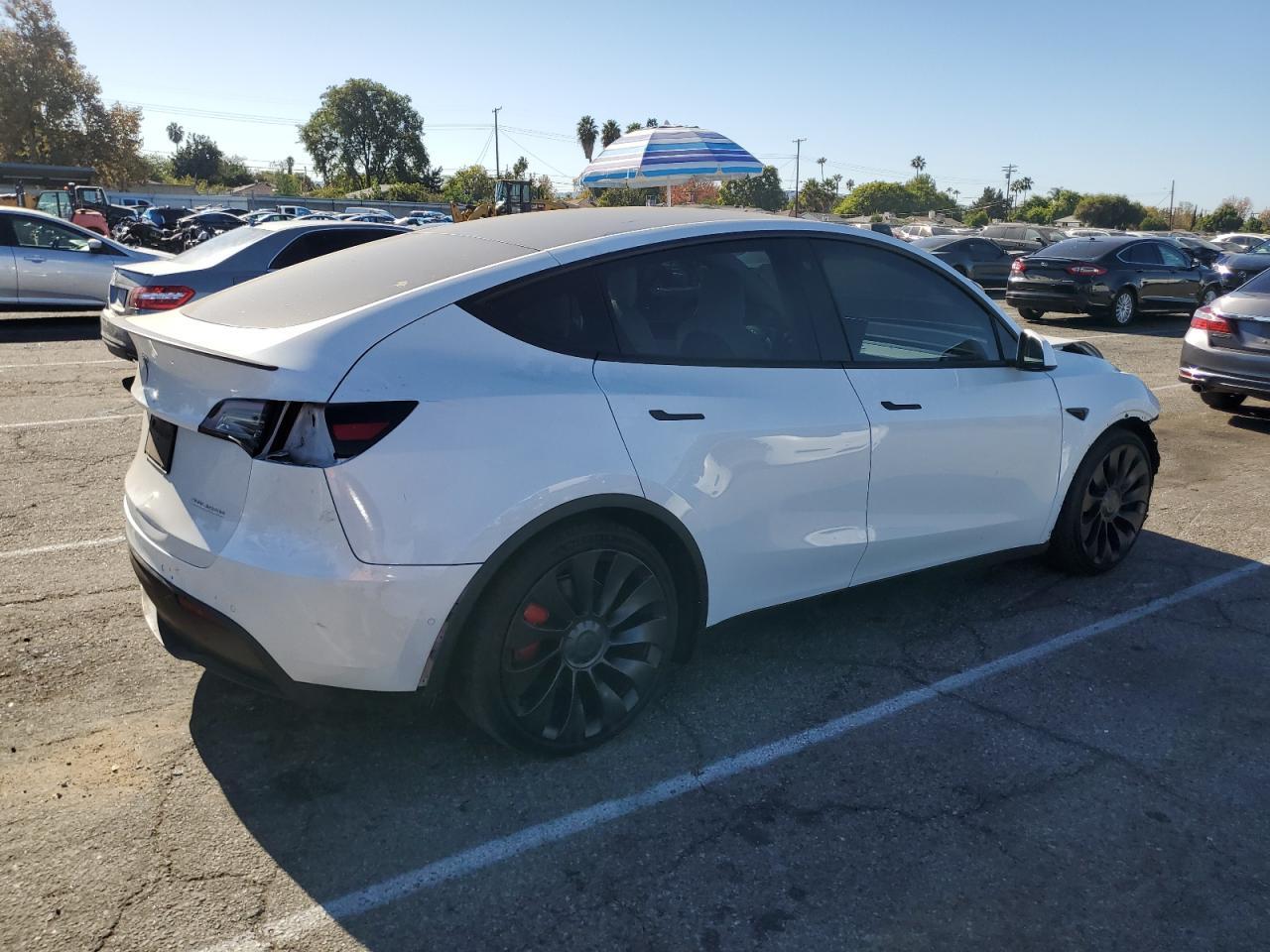 2022 TESLA MODEL Y - Image 3