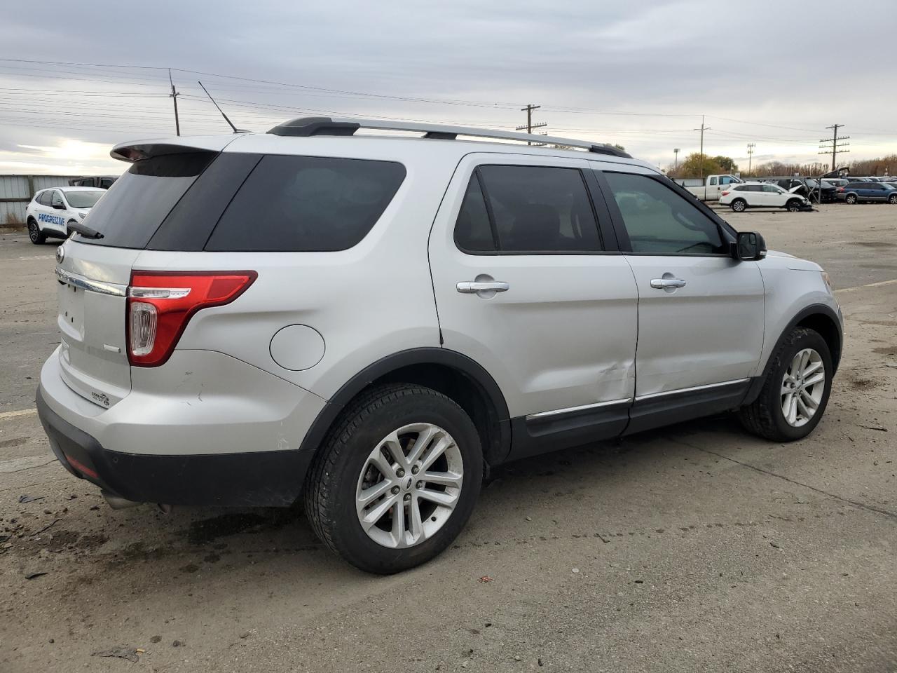2013 FORD EXPLORER X - Фото 3