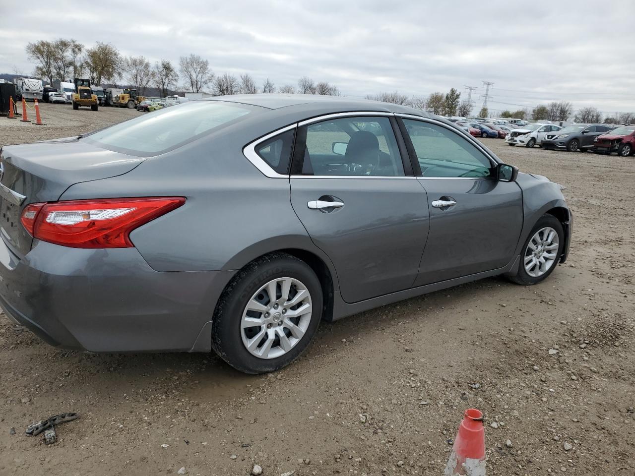 2017 NISSAN ALTIMA 2.5 - Image 3