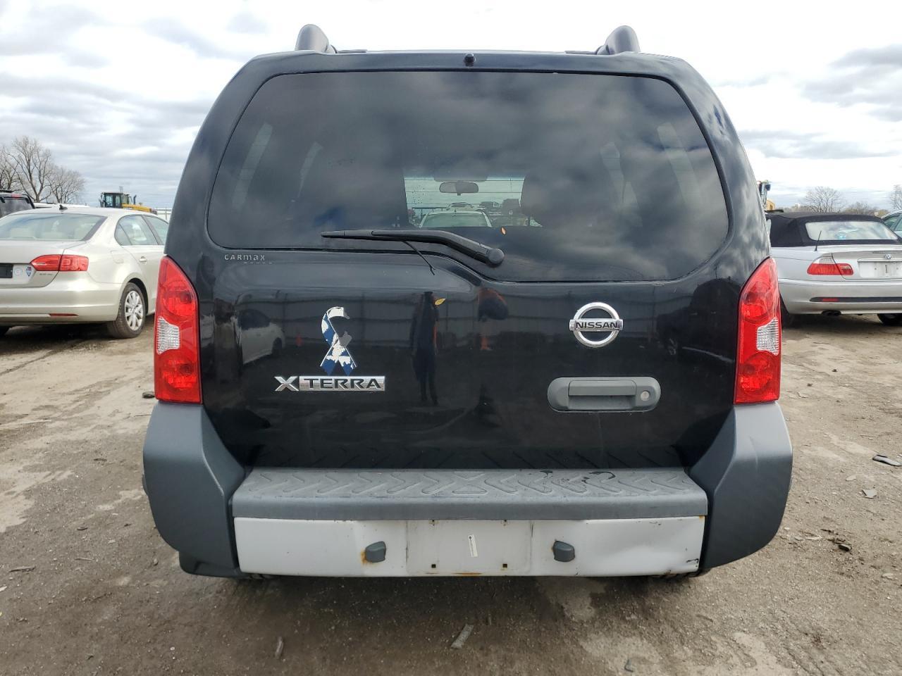 2013 NISSAN XTERRA X - Image 6