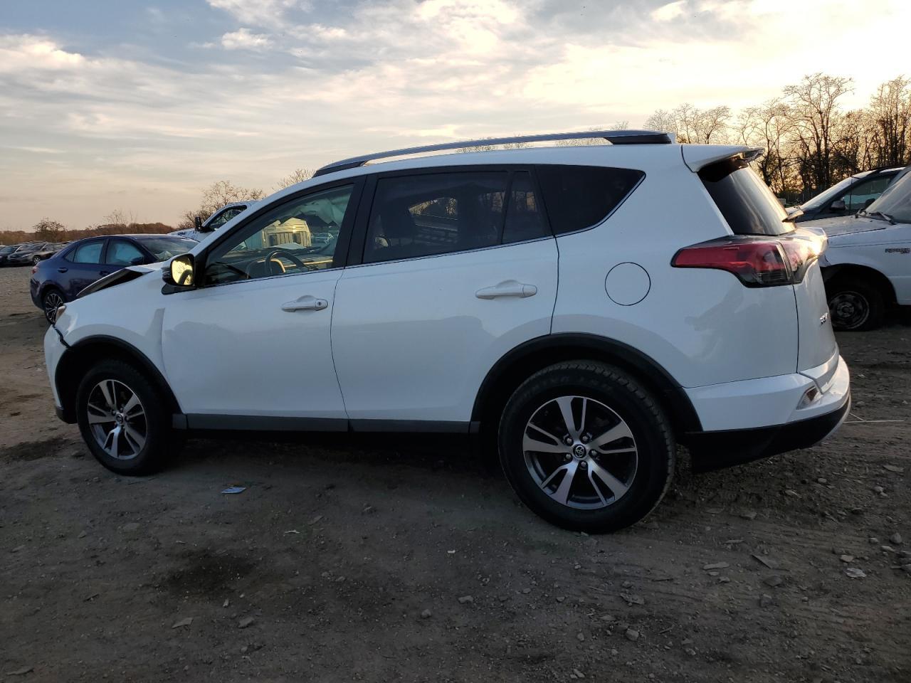 2018 TOYOTA RAV4 ADVEN - Image 2