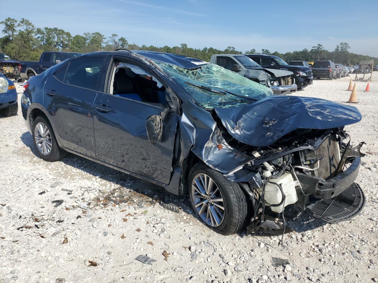2015 TOYOTA COROLLA L - Image 4