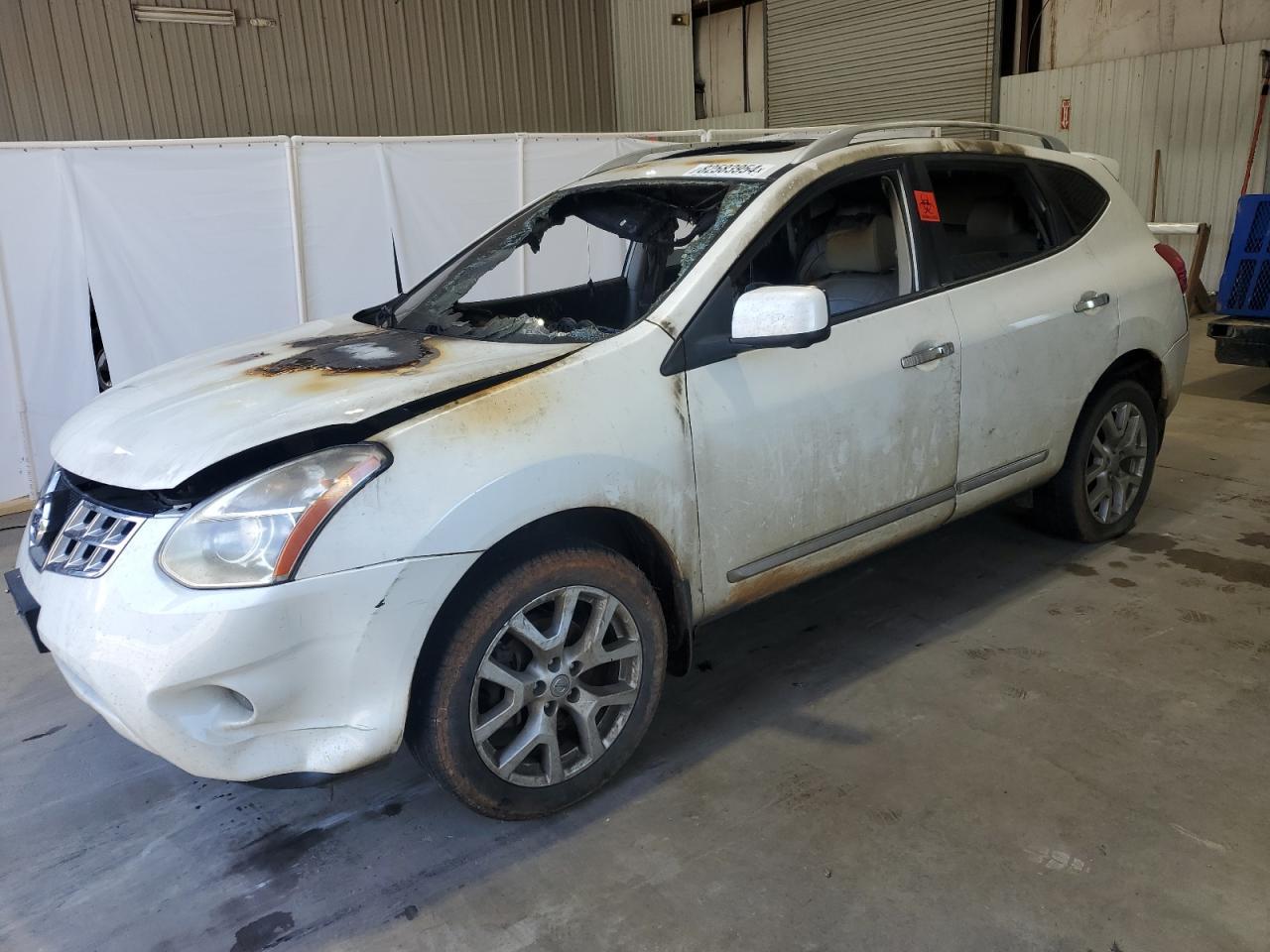 2013 NISSAN ROGUE S