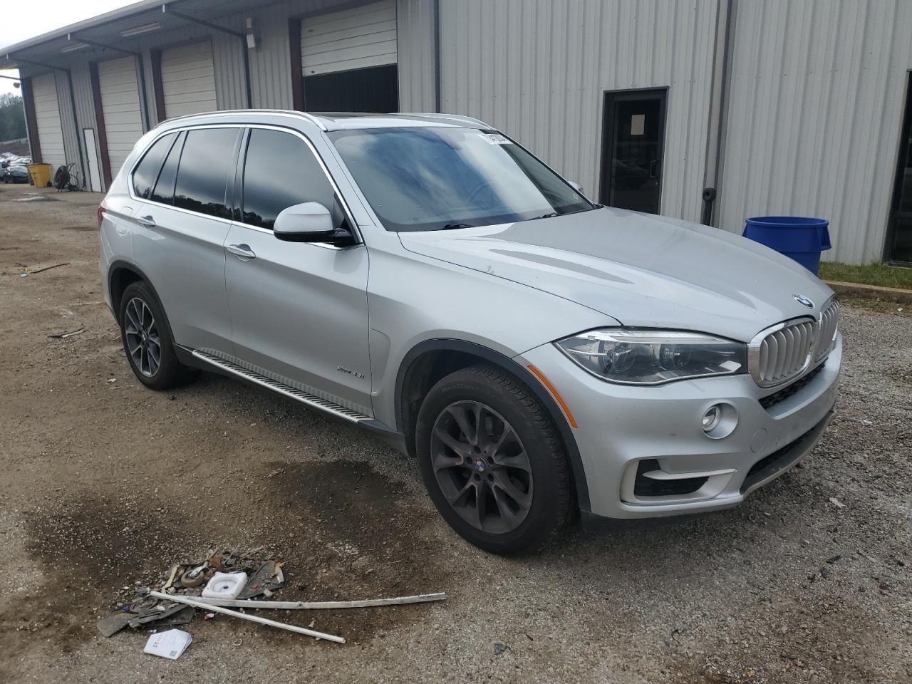 2016 BMW X5 XDRIVE3 - Фото 4