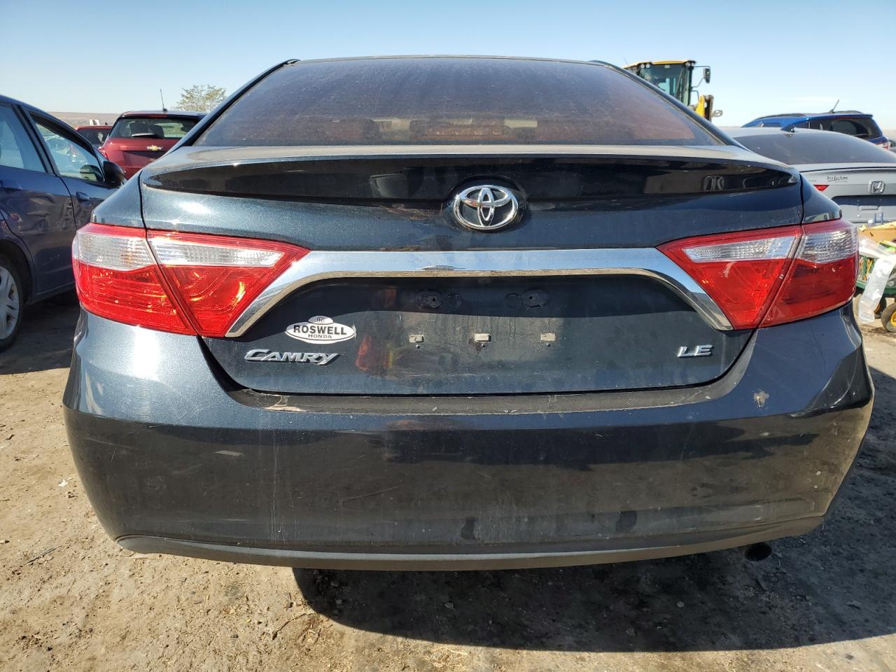 2017 TOYOTA CAMRY LE - Image 6