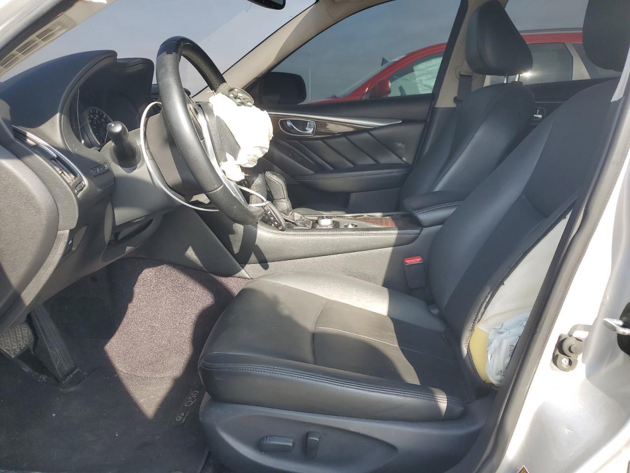 2018 INFINITI Q50 LUXE - Image 7