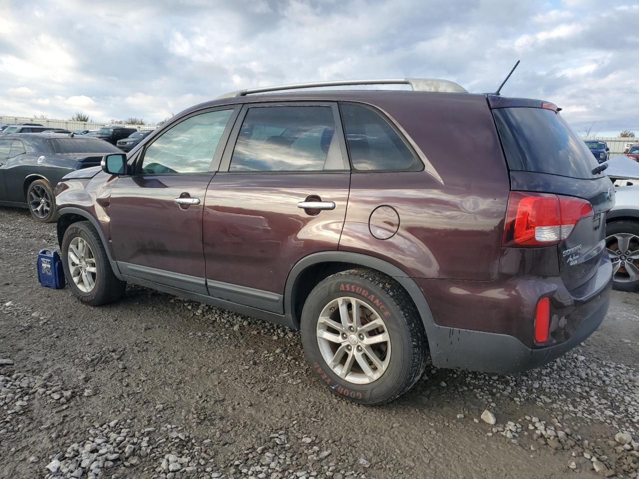 2015 KIA SORENTO LX - Image 2