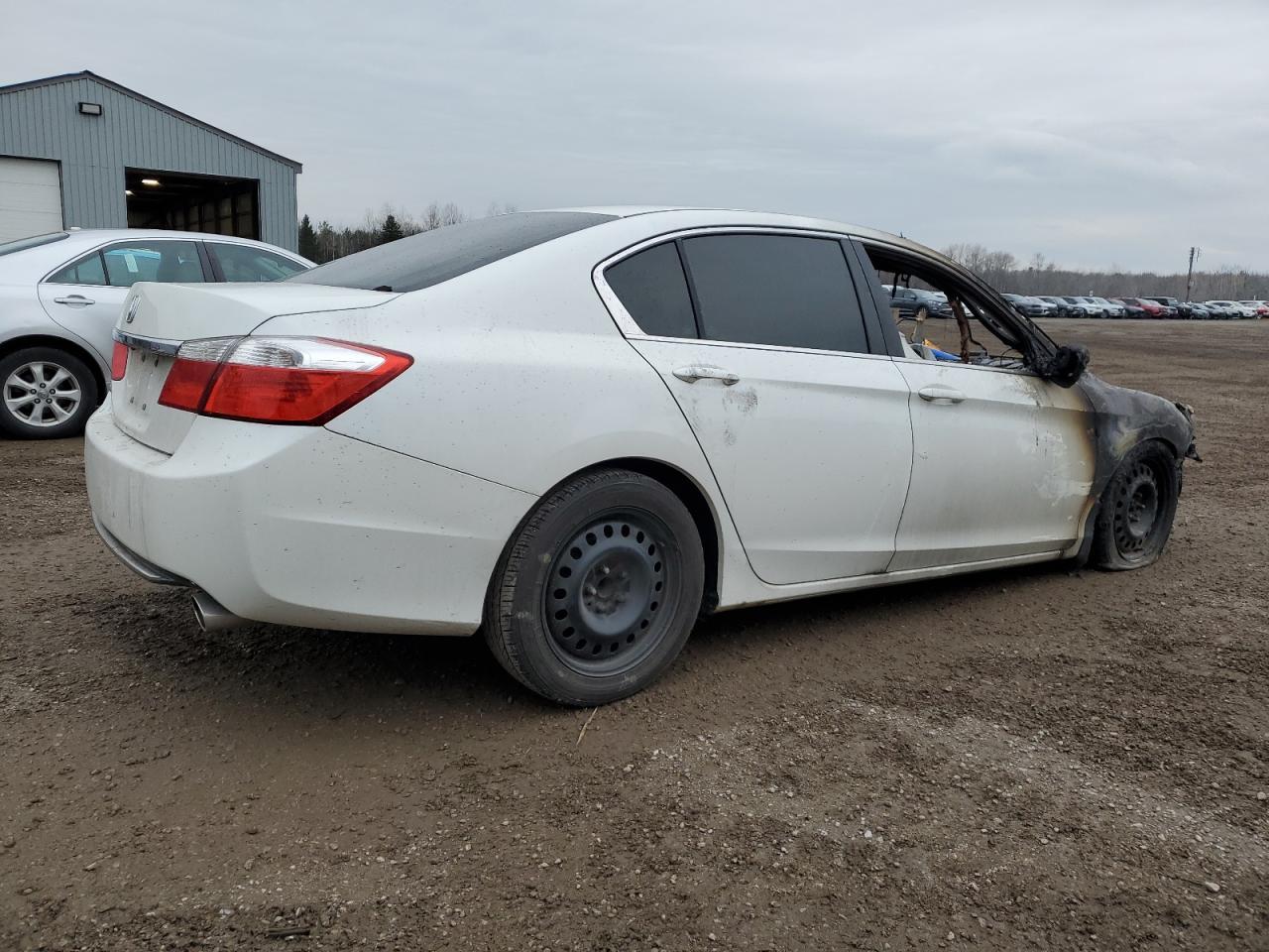 2014 HONDA ACCORD LX - Image 3
