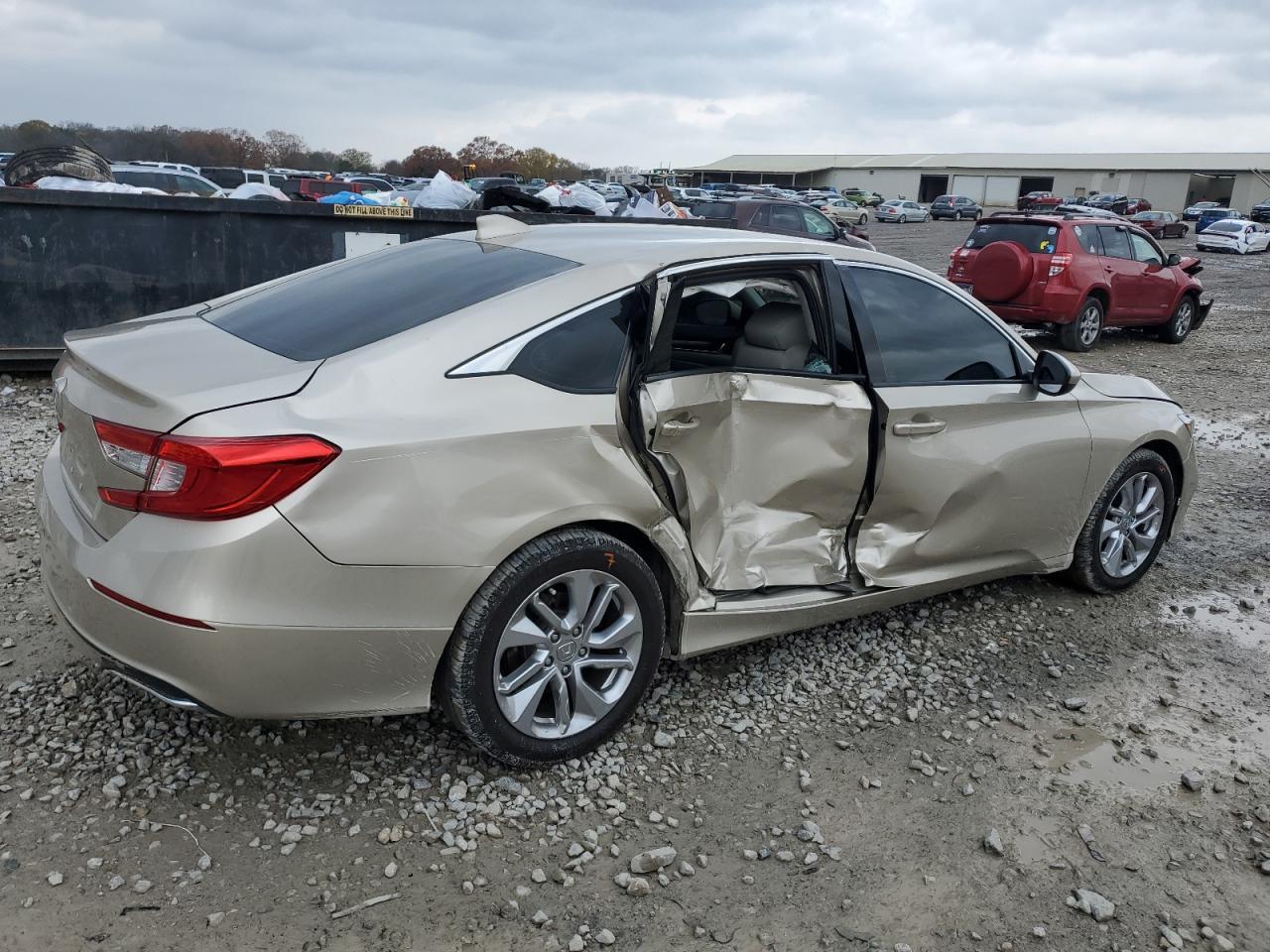 2018 HONDA ACCORD LX - Фото 3